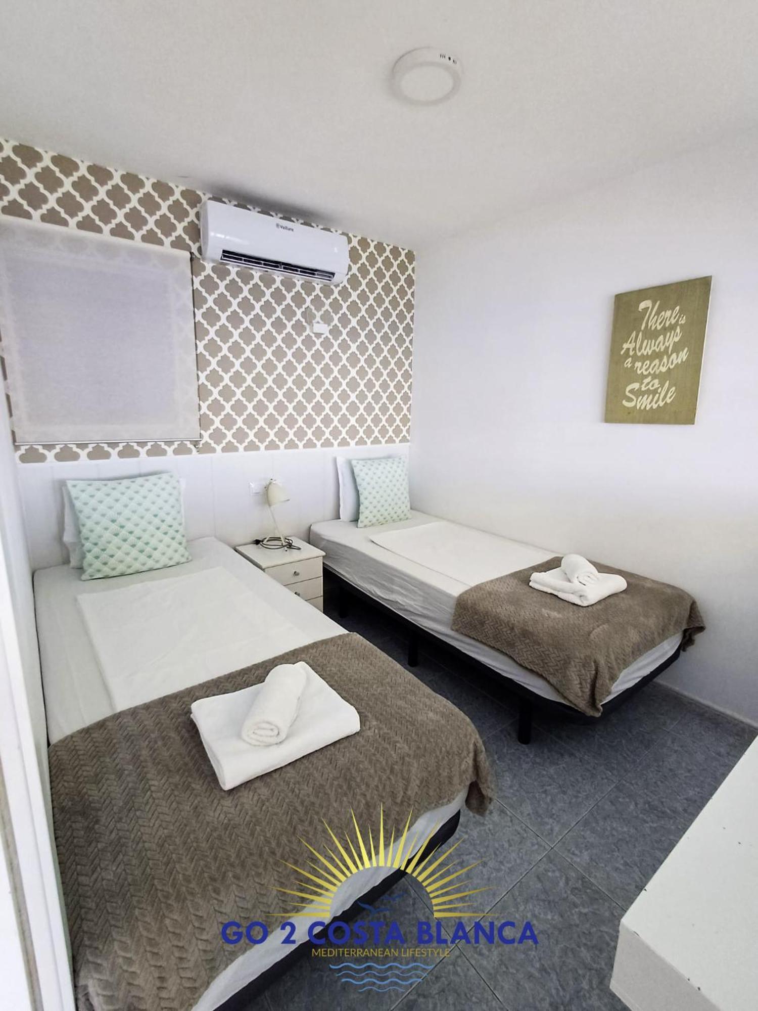 Suite On The Beach 貝尼多姆 外观 照片